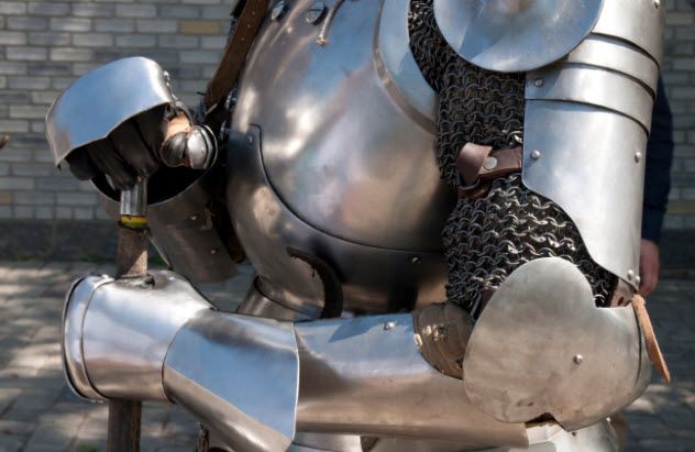 10-armor-508729485