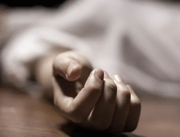 Dead Body