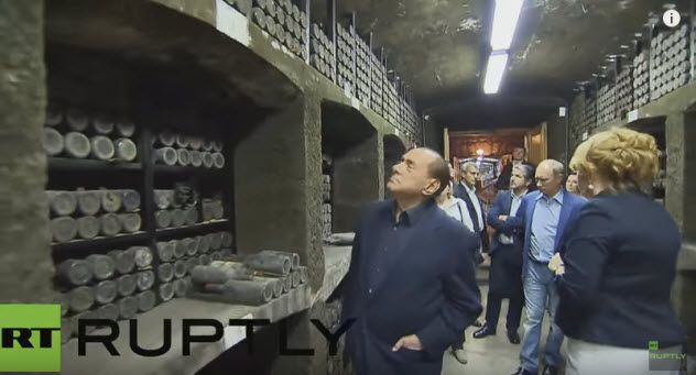 6-putin-berlusconi-wine