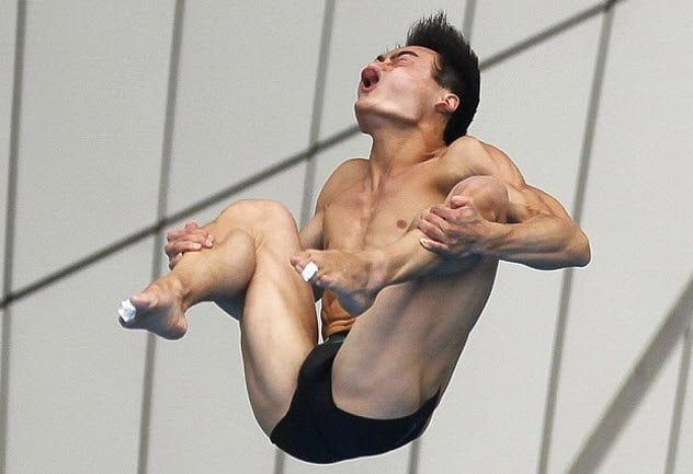 6-man-after-stubbing-toe
