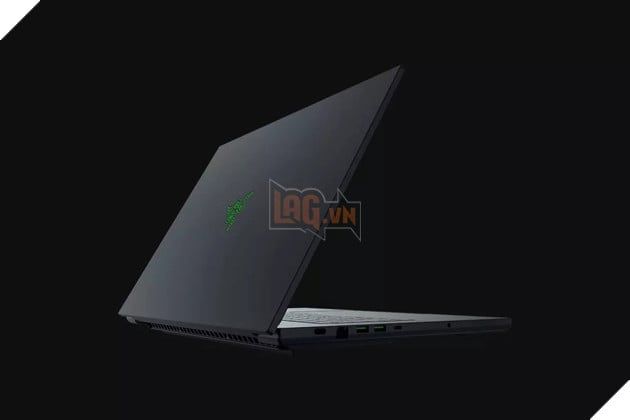 Razer giới thiệu Blade 18 phiên bản mới: Laptop gaming hiệu năng cao với màn hình kép độc đáo 4