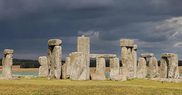 4-stonehenge