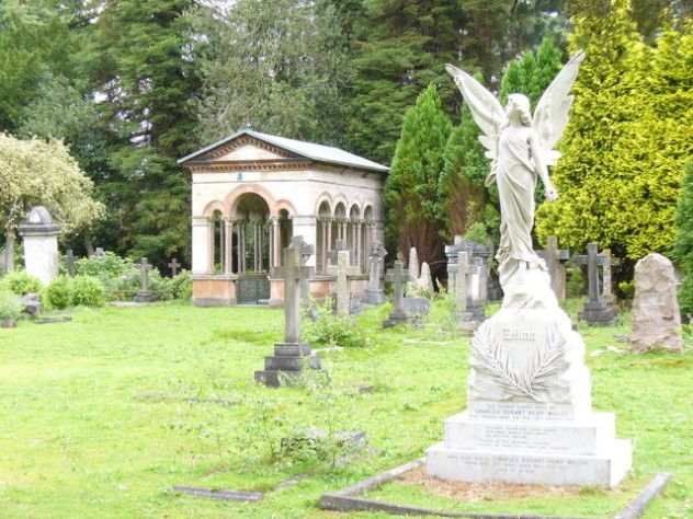 brookwoodnecropolis