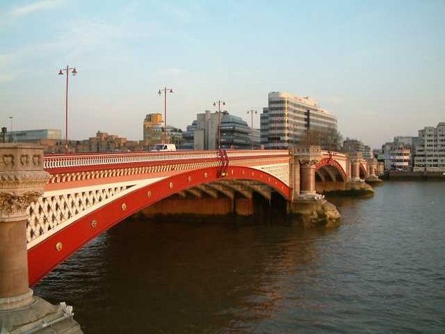 Blackfriars_Bridge,_London,_England,_240404