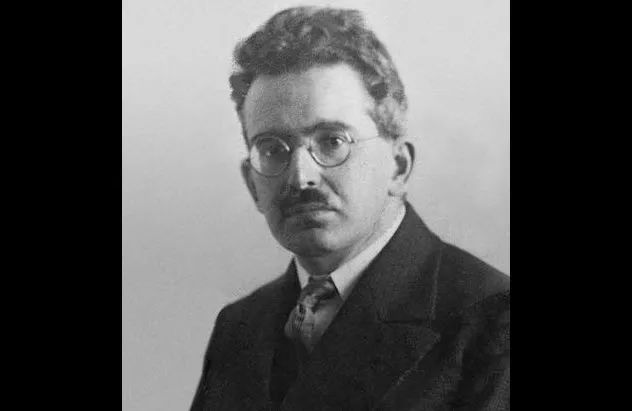 3-walter-benjamin