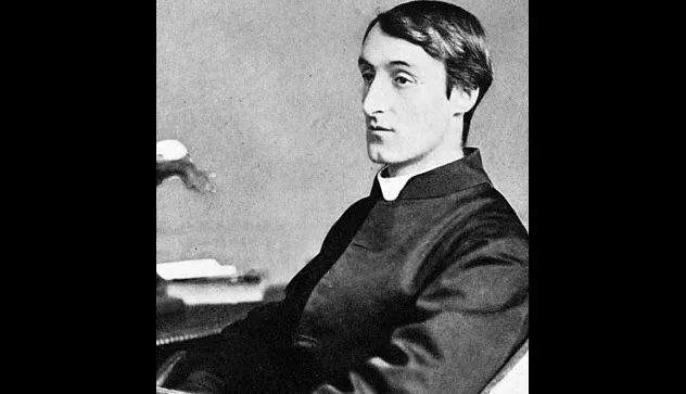 6-gerard-manley-hopkins