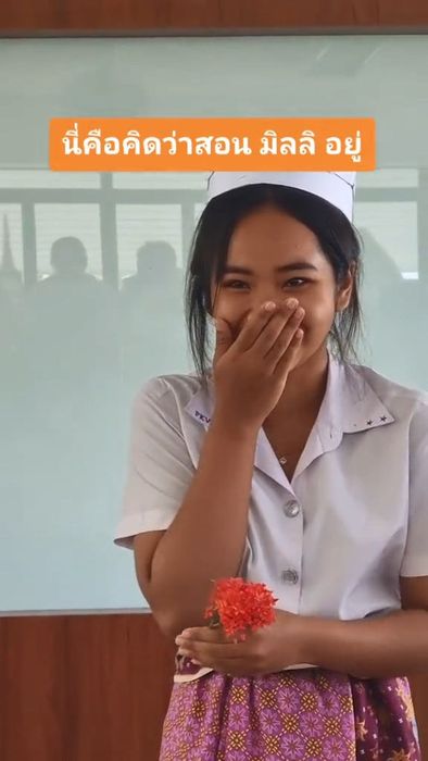 นักเรียนที่มีหน้าตาเหมือนมิลลิจนหลายคนสับสน