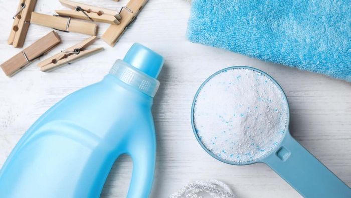 Choosing Between Laundry Detergent Types: Liquid, Powder, or Sheets