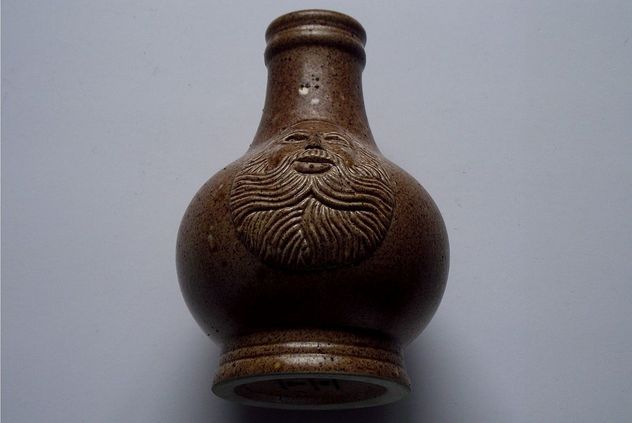 3_WitchBottle