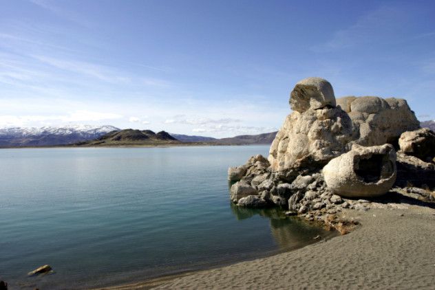 Pyramid Lake