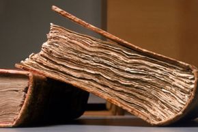 A well-crafted description of your item can capture the attention of the museum’s curator.