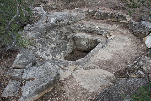 3- dead mans hole