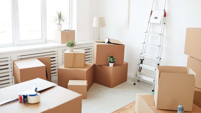 Tips for Decluttering Your Home When Downsizing
