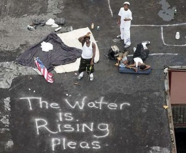 Katrina-Waterisrising-Help