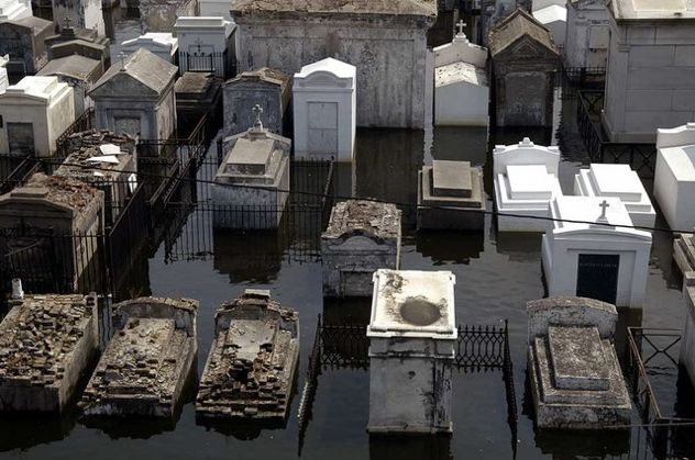 Flooded Cemetery in New Orleans-1