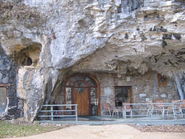 Beckham Creek Cave Haven