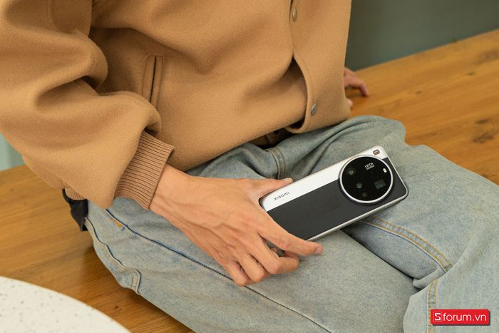 Xiaomi 15 Ultra sở hữu hàng loạt tính năng đẳng cấp