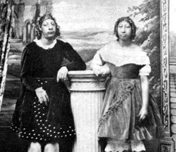 Maximo_and_Bartola_CDV_by_Edmonds_of_Southampton,_c1867 crop