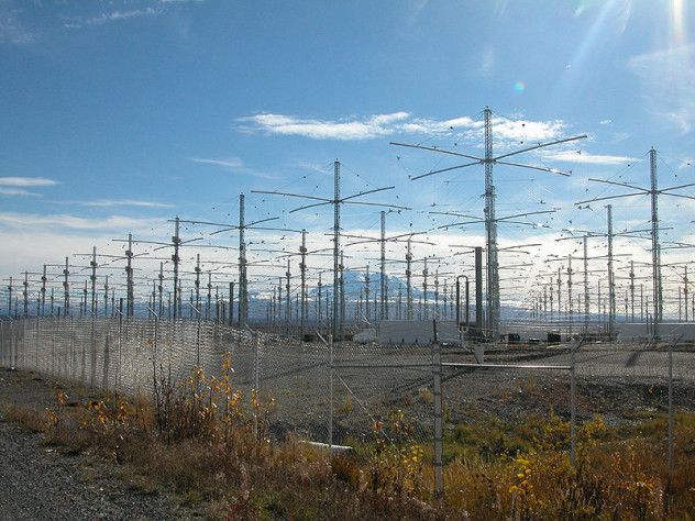 800px-HAARP20l