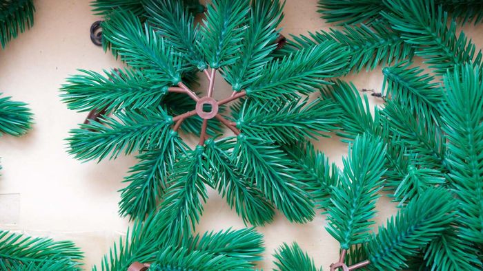 Maintaining Your Artificial Christmas Tree is Essential