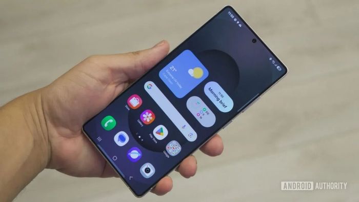 Ngày phát hành chính thức của phiên bản ổn định One UI 7.0 vẫn chưa được công bố