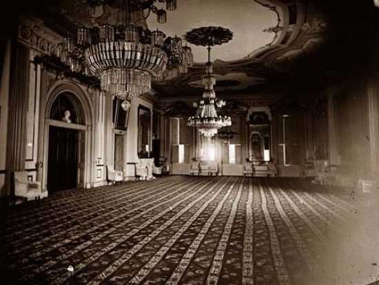 White-House-East-Room