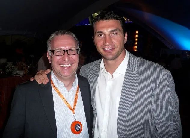 800px-2009-Meyer-Wladimir-Klitschko