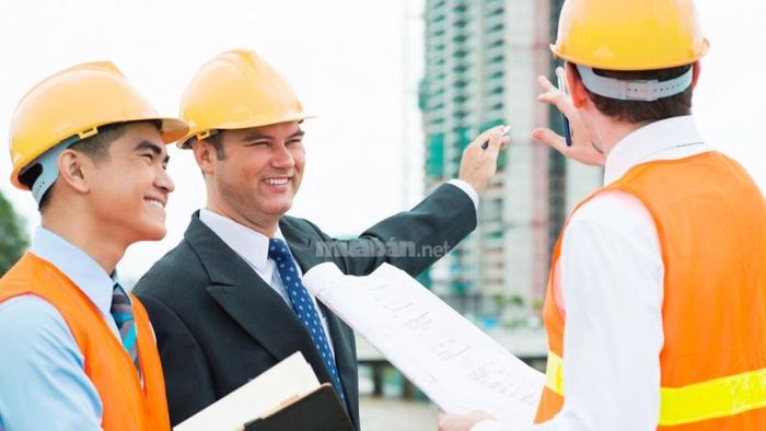 Trao đổi kỹ lưỡng với nhà thầu
