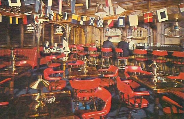 Postcard - Chicago - Sheraton-Chicago Hotel - 505 N Michigan Ave - Kon-Tiki Ports - Singapore Joe's Tavern - C1960