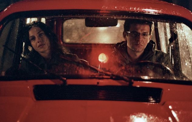 2 Couple In Car