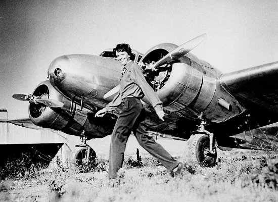 Earhart-Electra-1