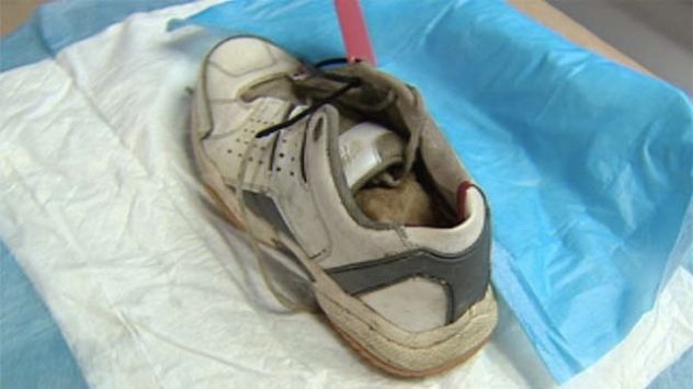 Li-Bc-110831-Foot-Found-Shoe