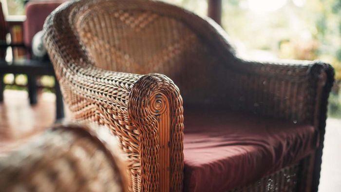 Restore wicker furniture