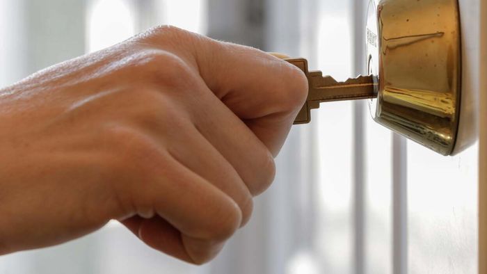 How to Resolve a Sticky Lock Without Professional Help