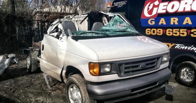 9_truck-survives