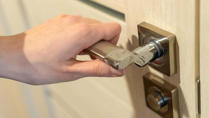 Legal Scenarios: When Your Landlord Can and Cannot Enter Your Apartment