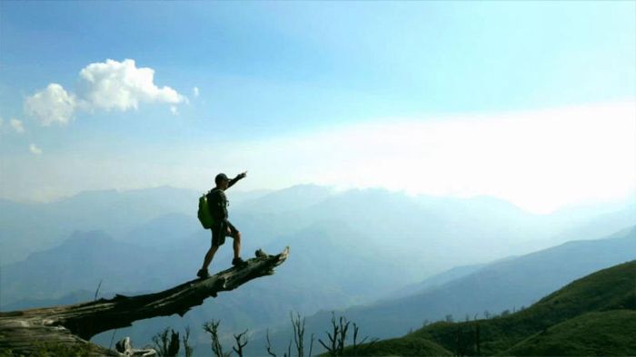 Đắm chìm trước vẻ đẹp của núi Lão Thẩn tại Y Tý