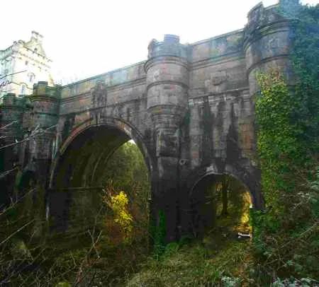 Overtoun Bridge Lower Res