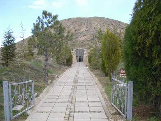 19-Sdc10899-Mound-Of-Midas-Tomb