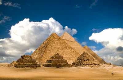 Pyramids-Of-Giza