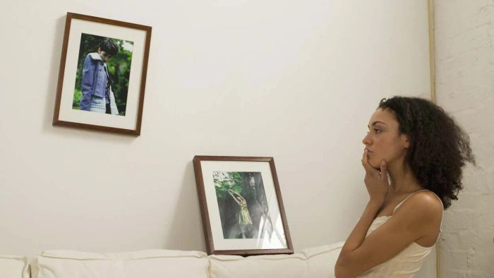 Snap a picture of what you plan to hang on your wall