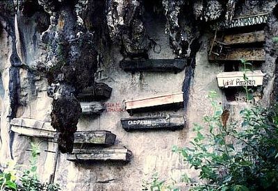 Hanging Coffins Sagada 001.Jpg