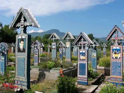 062 Merry Cemetery Sapanta Romania Aug 2004.Jpg