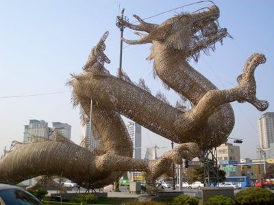800Px-Yongsan Dragon 4