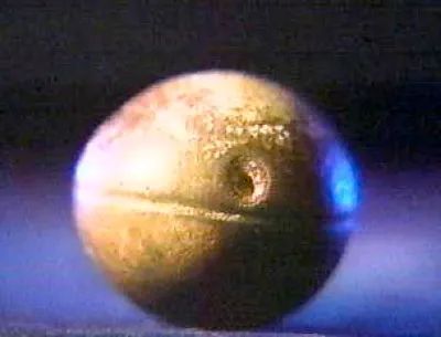 Grooved Spheres