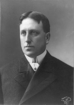 424Px-William Randolph Hearst Cph 3A49373