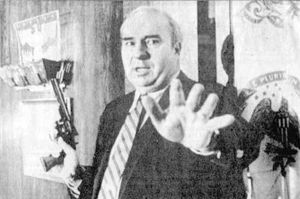 02.Budd Dwyer