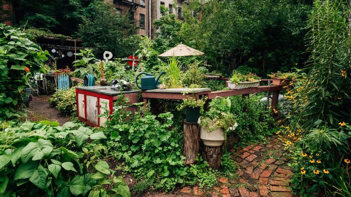 Joining a Community Garden: A Comprehensive Guide