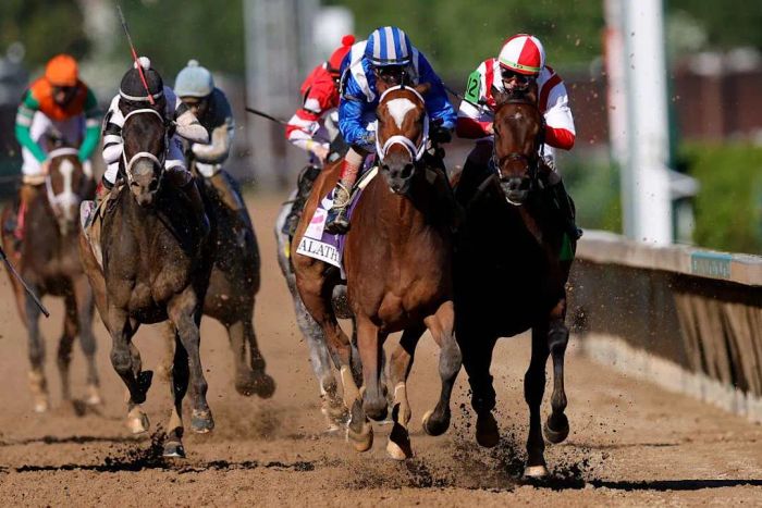 2021 Kentucky Oaks Horse Race