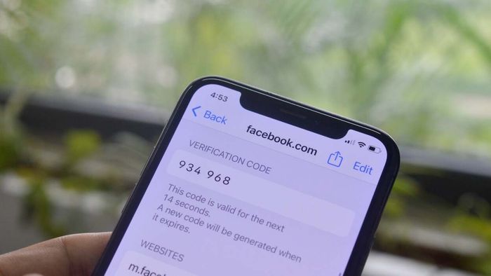 Why iCloud Keychain is a Better Choice Over Google Authenticator
